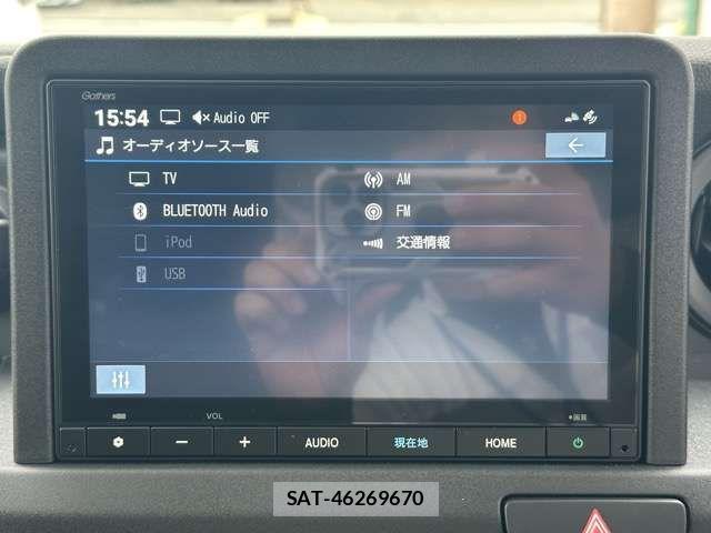 Honda N-VAN e: 2025-05 8037429-15