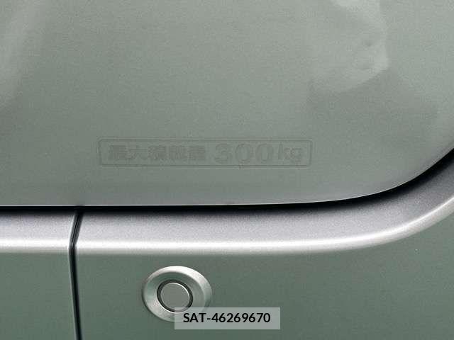 Honda N-VAN e: 2025-05 8037429-6