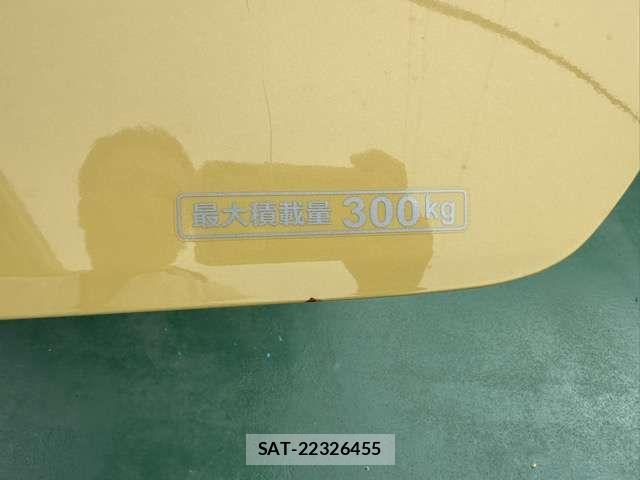 Honda N-VAN e: 2025-02 8101027-9