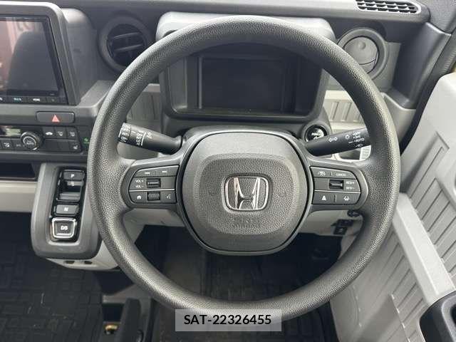 Honda N-VAN e: 2025-02 8101027-7