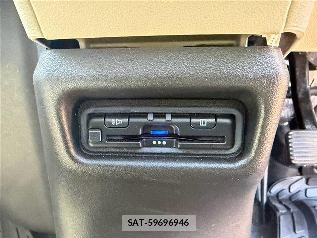 Honda N-VAN e: 2024-12 8231189-26