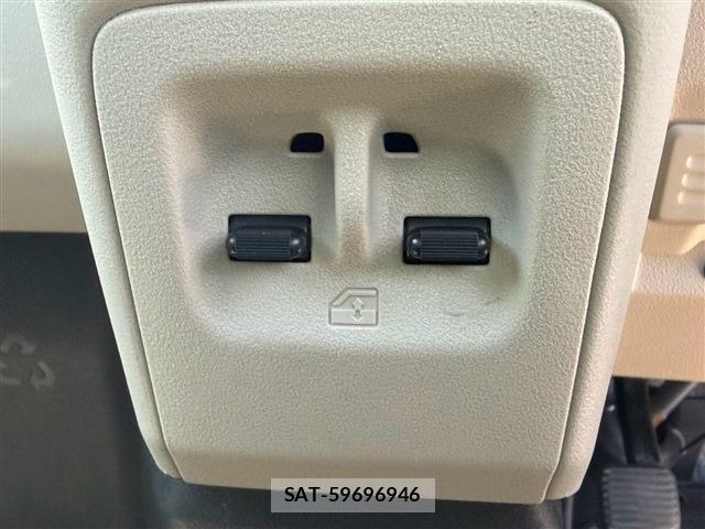 Honda N-VAN e: 2024-12 8231189-27