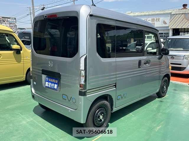 Honda N-VAN e: 2025-02 8563080-13