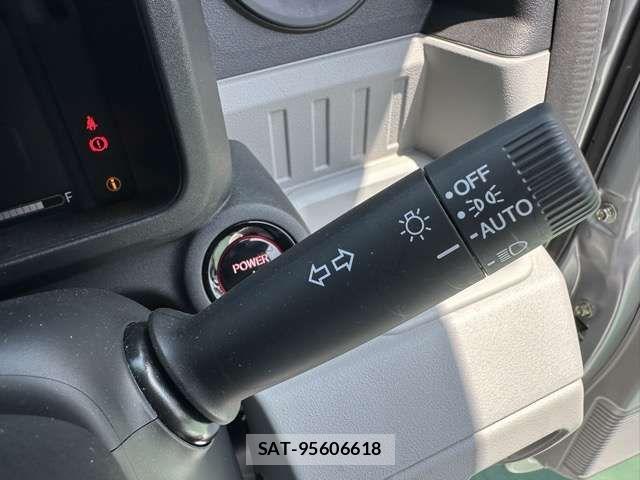 Honda N-VAN e: 2025-02 8563080-19