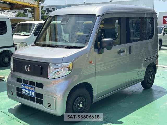 Honda N-VAN e: 2025-02 8563080-2