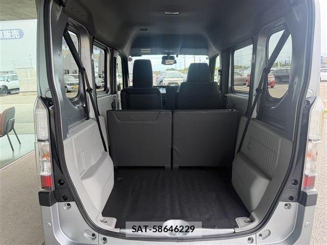 Honda N-VAN e: 2024-10 8628237-21