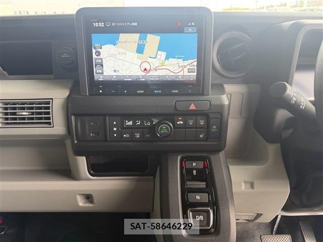 Honda N-VAN e: 2024-10 8628237-25