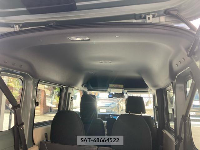 Honda N-VAN e: 2024-11 8628238-12