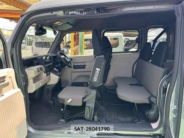 Honda N-VAN e: 2025-02 8666699-5