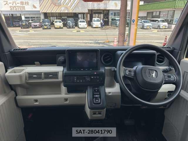 Honda N-VAN e: 2025-02 8666699-7