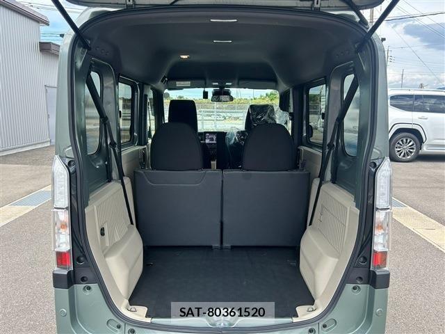 Honda N-VAN e: 2025-01 8666701-15