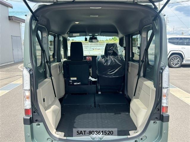Honda N-VAN e: 2025-01 8666701-16