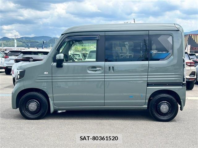 Honda N-VAN e: 2025-01 8666701-8