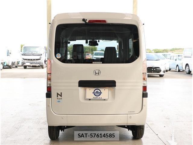 Honda N-VAN e: 2025-02 8745000-25