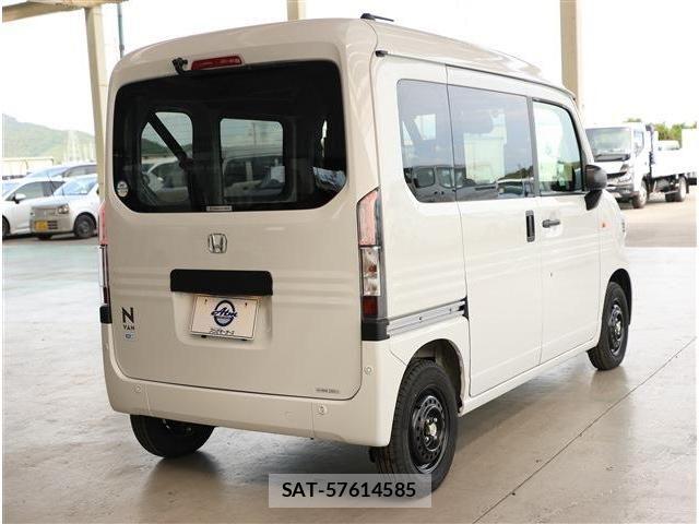 Honda N-VAN e: 2025-02 8745000-6