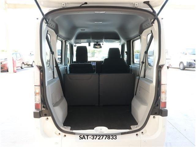 Honda N-VAN e: 2025-02 8745001-17