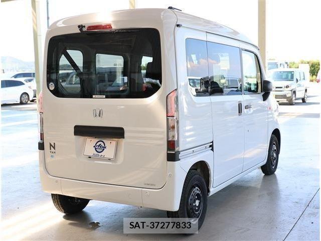 Honda N-VAN e: 2025-02 8745001-4