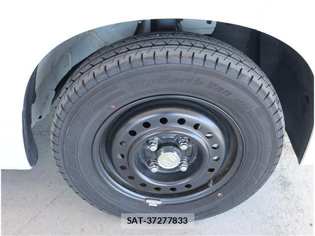 Honda N-VAN e: 2025-02 8745001-5