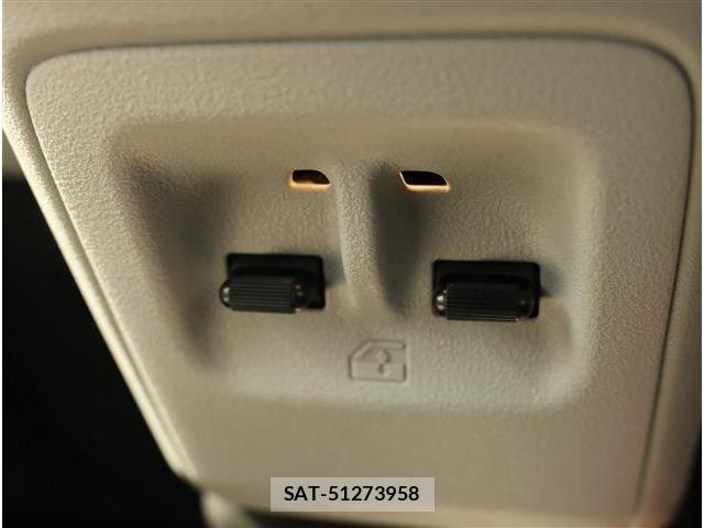 Honda N-VAN e: 2025-02 8745002-10