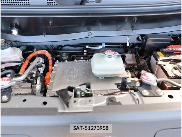 Honda N-VAN e: 2025-02 8745002-18