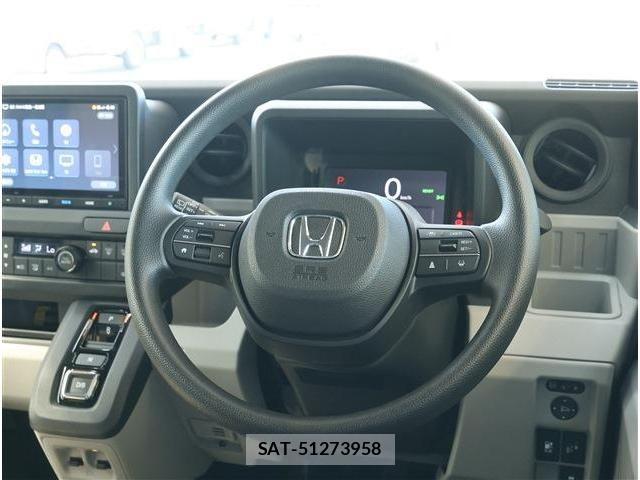 Honda N-VAN e: 2025-02 8745002-27