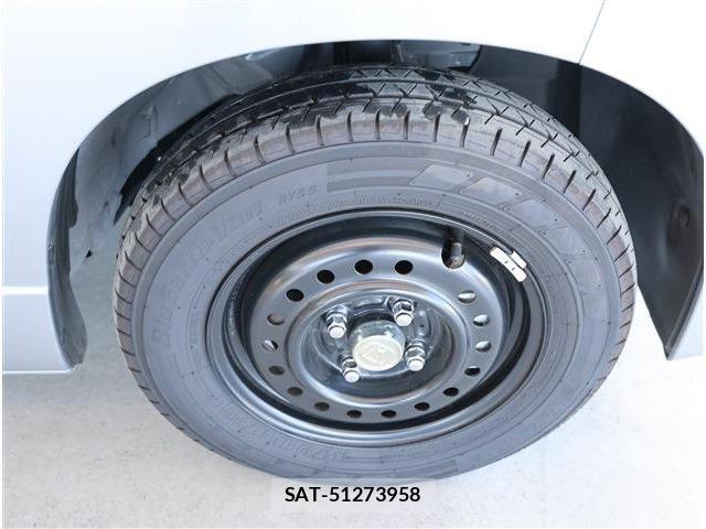 Honda N-VAN e: 2025-02 8745002-5