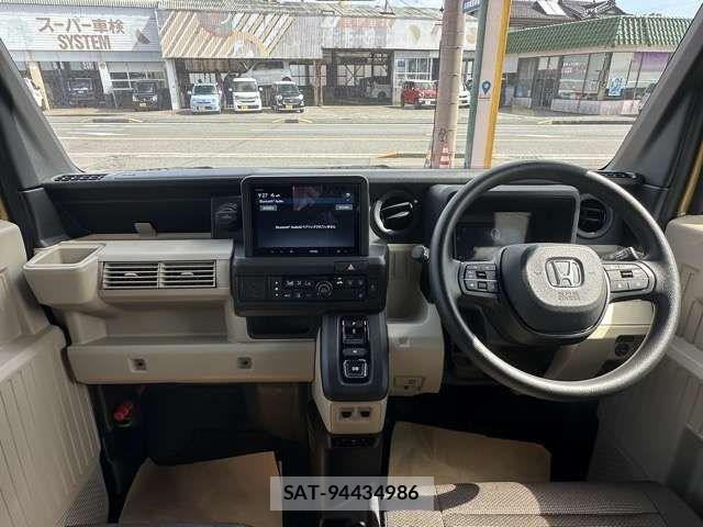 Honda N-VAN e: 2025-03 8797026-7