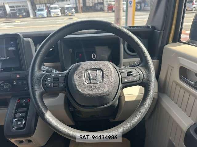 Honda N-VAN e: 2025-03 8797026-8