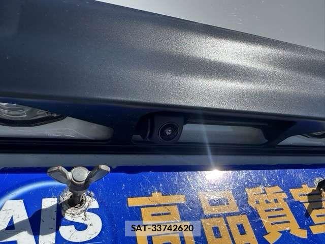 Honda N-VAN e: 2024-12 8797031-9