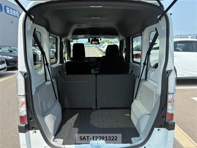 Honda N-VAN e: 2025-01 8871771-16