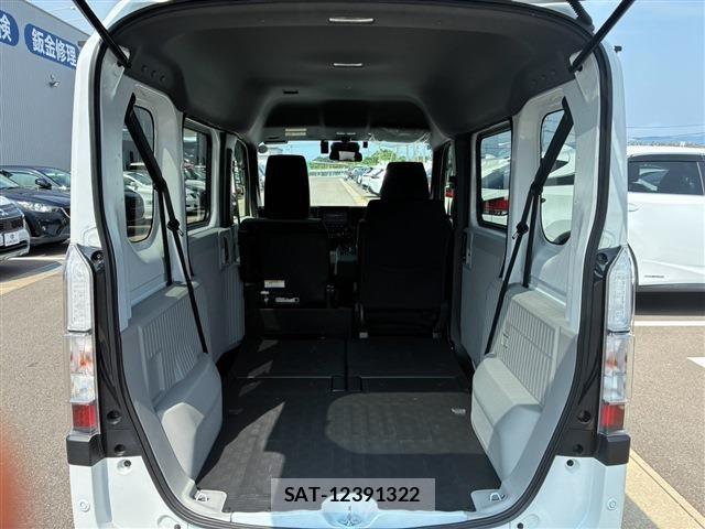 Honda N-VAN e: 2025-01 8871771-17