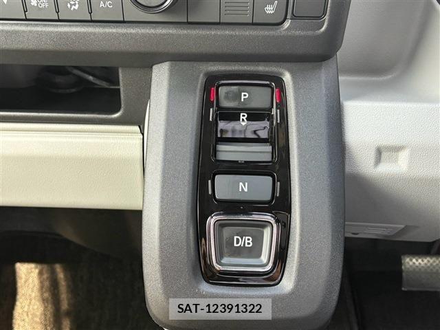 Honda N-VAN e: 2025-01 8871771-28