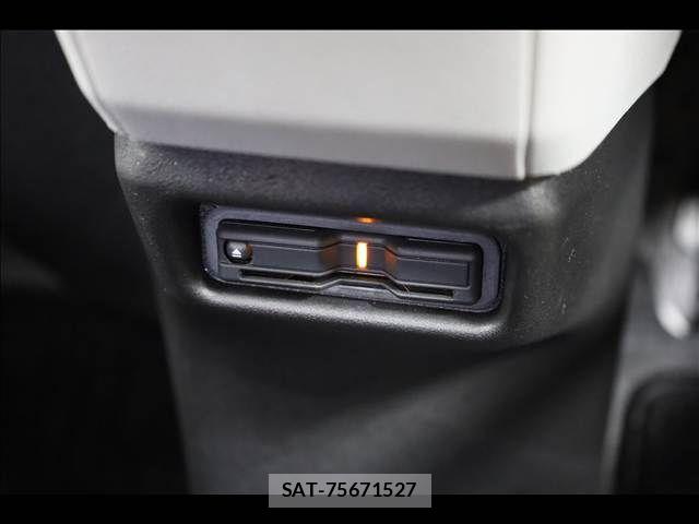 Honda N-VAN e: 2024-12 8881400-9