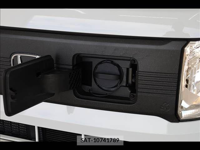 Honda N-VAN 2024-10 7021170-5