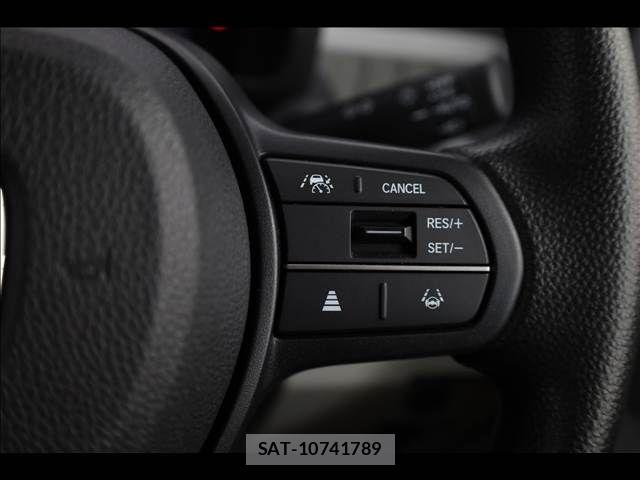 Honda N-VAN 2024-10 7021170-8