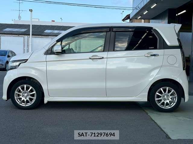Honda N-WGN 2014-11 1053842-3