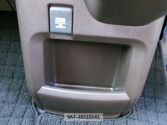 Honda N-WGN 2022-03 4328830-13