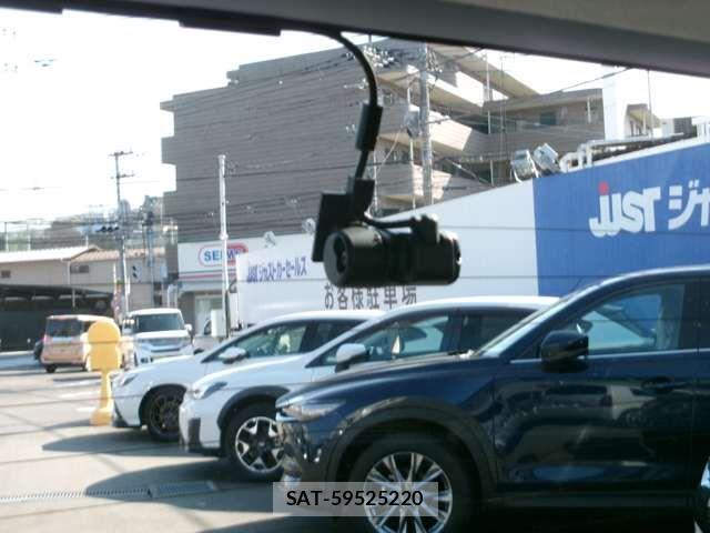 Honda N-WGN 2025-09 5874824-18