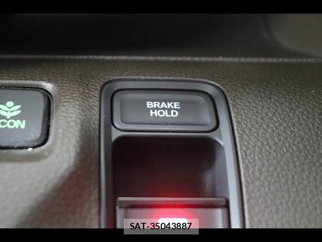 Honda N-WGN 2019-08 6613964-4