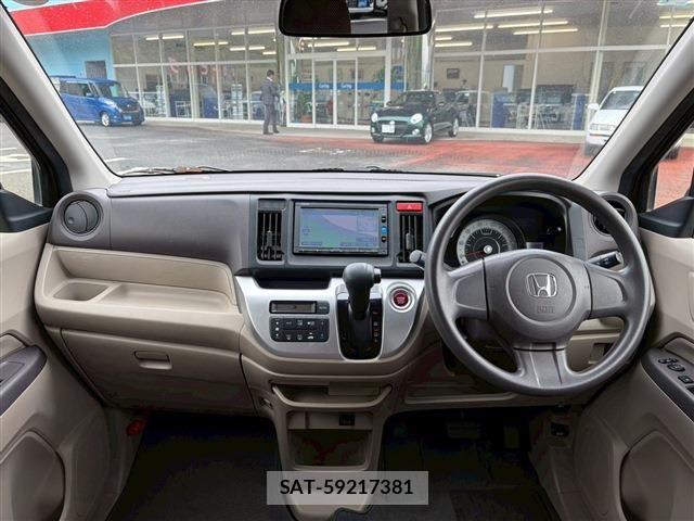 Honda N-WGN 2016-09 6677412-13