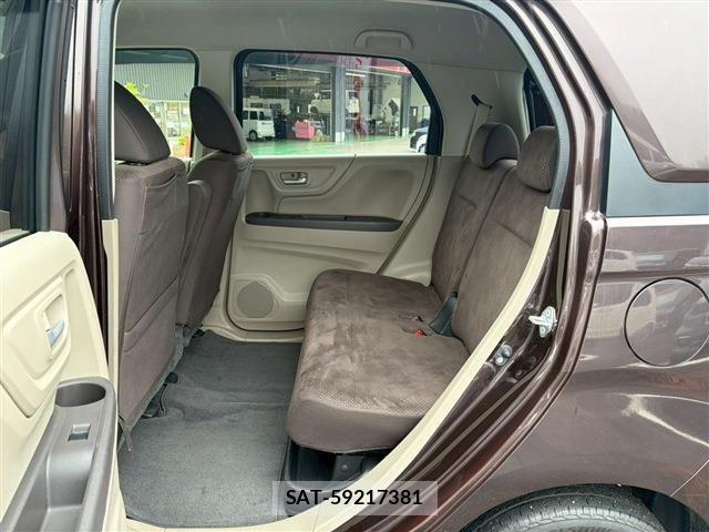 Honda N-WGN 2016-09 6677412-14