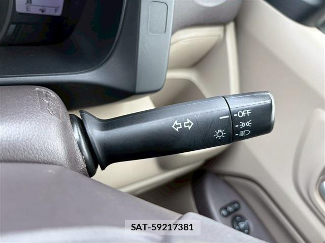 Honda N-WGN 2016-09 6677412-19