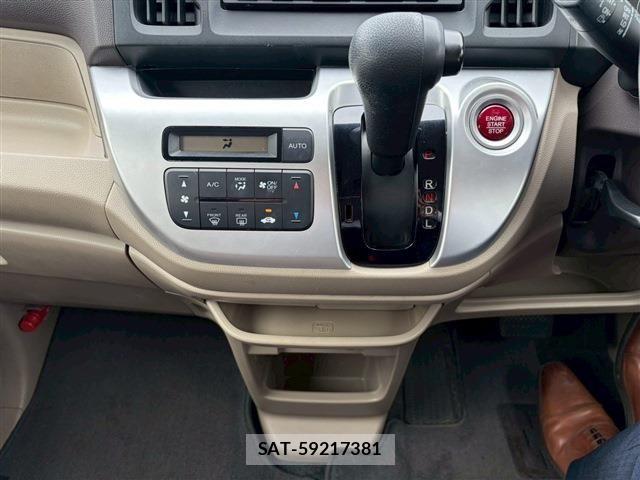 Honda N-WGN 2016-09 6677412-24