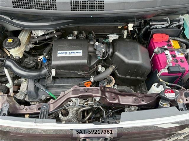 Honda N-WGN 2016-09 6677412-29