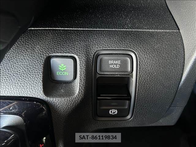 Honda N-WGN 2022-09 6683949-15