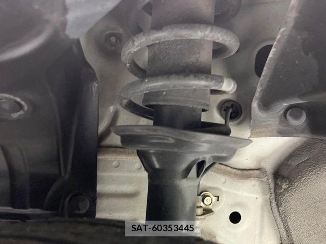 Honda N-WGN 2017-10 6816418-19