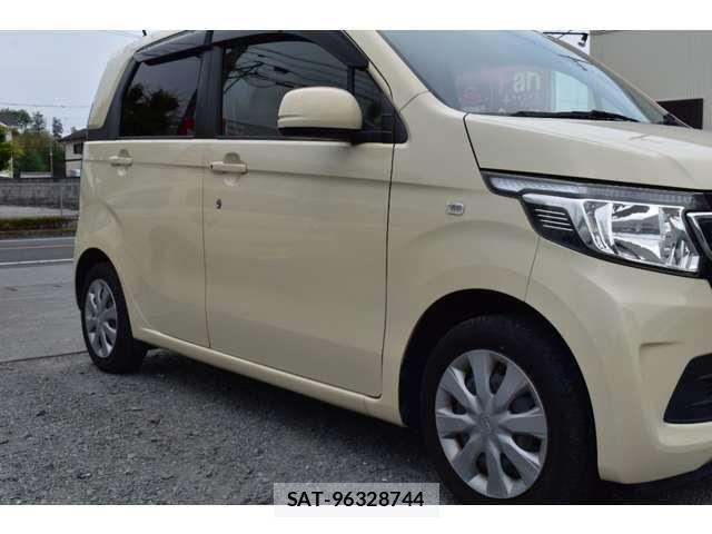 Honda N-WGN 2014-02 6910835-12