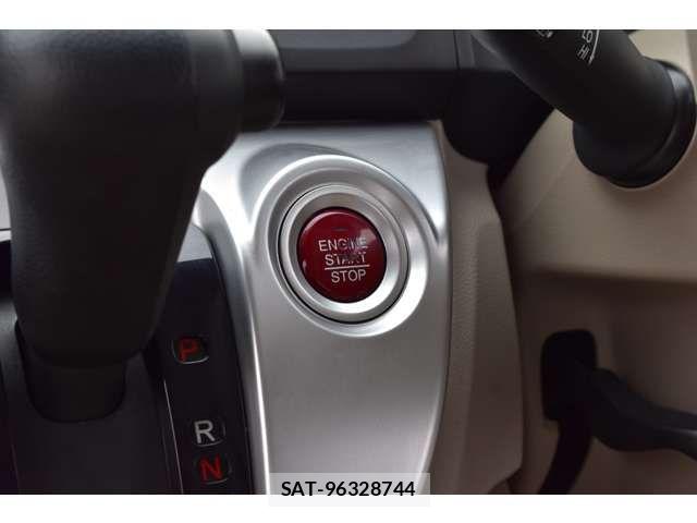 Honda N-WGN 2014-02 6910835-8