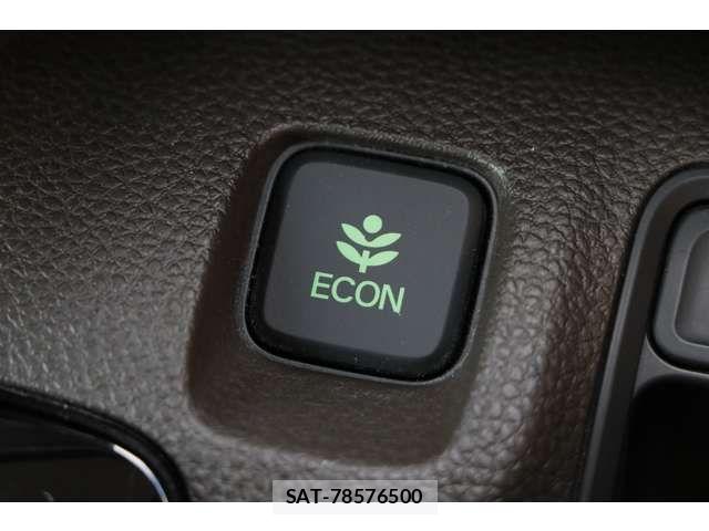 Honda N-WGN 2022-06 6910805-14