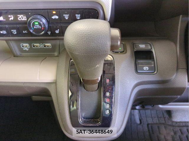 Honda N-WGN 2023-09 7021176-11